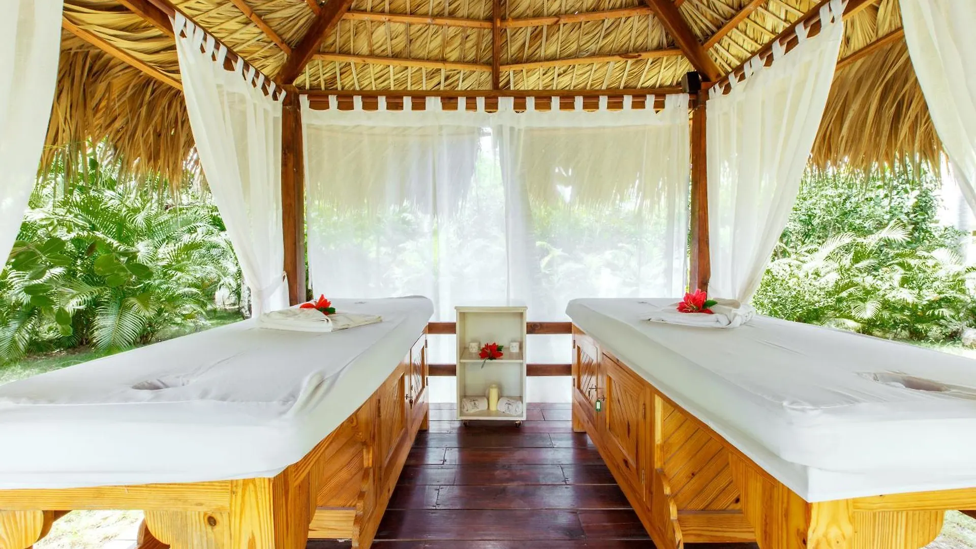 Hotel Tropicana Studios Punta Cana